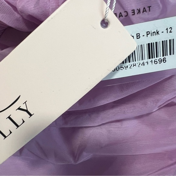 Oh Polly HONOR
Off The Shoulder Mini Dress, New with Tags - Picture 5 of 5